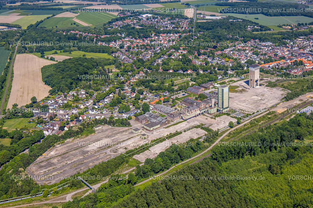 Gelsenkirchen250507114 | Luftbild, Neue Zeche Westerholt, neues Quartier für klimagerechtes Arbeiten und Wohnen, DSK Bergwerk Lippe, Hassel, Gelsenkirchen, Ruhrgebiet, Nordrhein-Westfalen, Deutschland