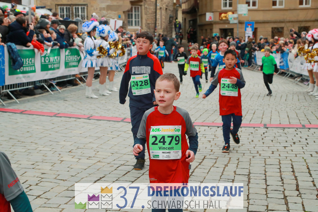 AOK JuniorCup 400m | 3Koenigslauf 2023 - Realisiert mit Pictrs.com