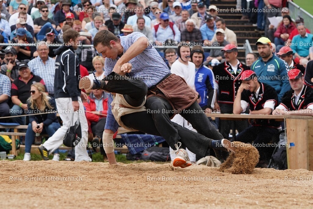 59 | René Burch leidenschaftlicher Fotograf aus Kerns in Obwalden.  Hier finden sie Sport, Landschaft und Natur Fotografie.
 - Realisiert mit Pictrs.com