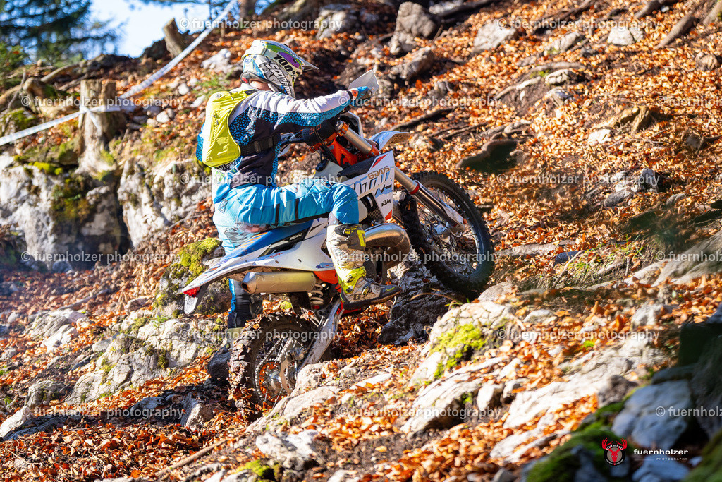 fuernholzer_241026-C2-20 | Fotografische Impressionen von der Red Stag Enduro Extreme by fuernholzer-photography.com. Endurosport in Österreich fotografisch festgehalten von fuernholzer. Auftragsfotografie für Private, Gewerbefotos und Industriefotografie. Eventfotografie, Sportfotografie und Motorsportfotografie. Anbieter von Fotoworkshops, Fototraining, fotografischen Vorträgen und Fotoseminaren.