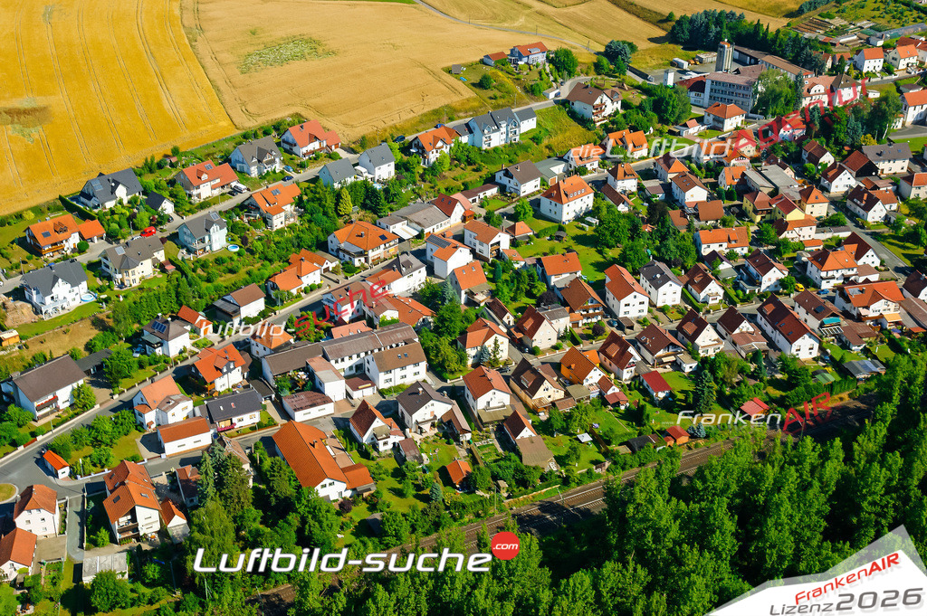 Die Luftaufnahme Johannisthal - Küps wurde vom UL-Flugzeug (keine Drohne) aus fotografiert.Hohe Druck- Auflösung-die Geschenkidee!