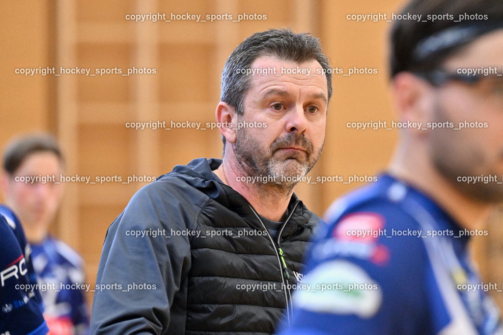 VSV Unihockye vs. KAC Floorball | Headcoach VSV Unihockey Harald Felsberger, VSV Unihockye vs. KAC Floorball, VSV Unihockye vs. KAC Floorball am 13.04.2025 in Villach (Ballspielhalle St. Martin), Austria, (Photo by Bernd Stefan)