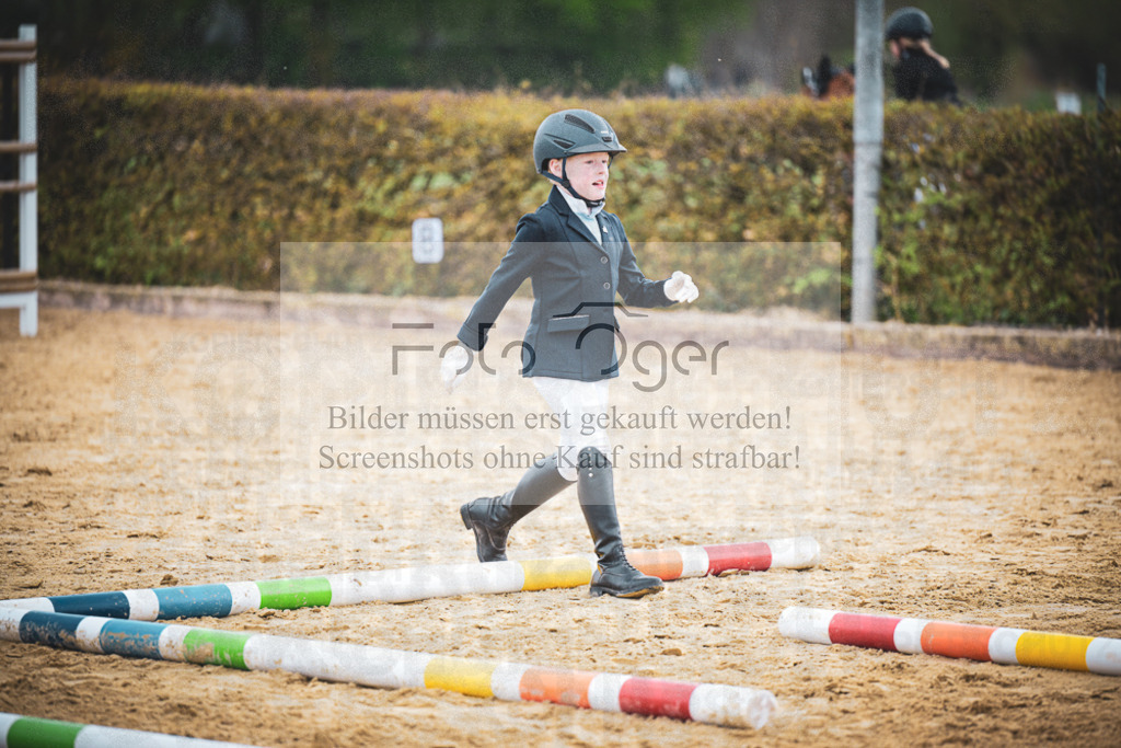 DOS_8947 | Entdecke hochwertige Reitturnierfotos von Foto Oger. Professionell, emotional und authentisch – jetzt Lieblingsmomente im Shop bestellen.Deutschlandweite Turnierfotografie. - Realisiert mit Pictrs.com