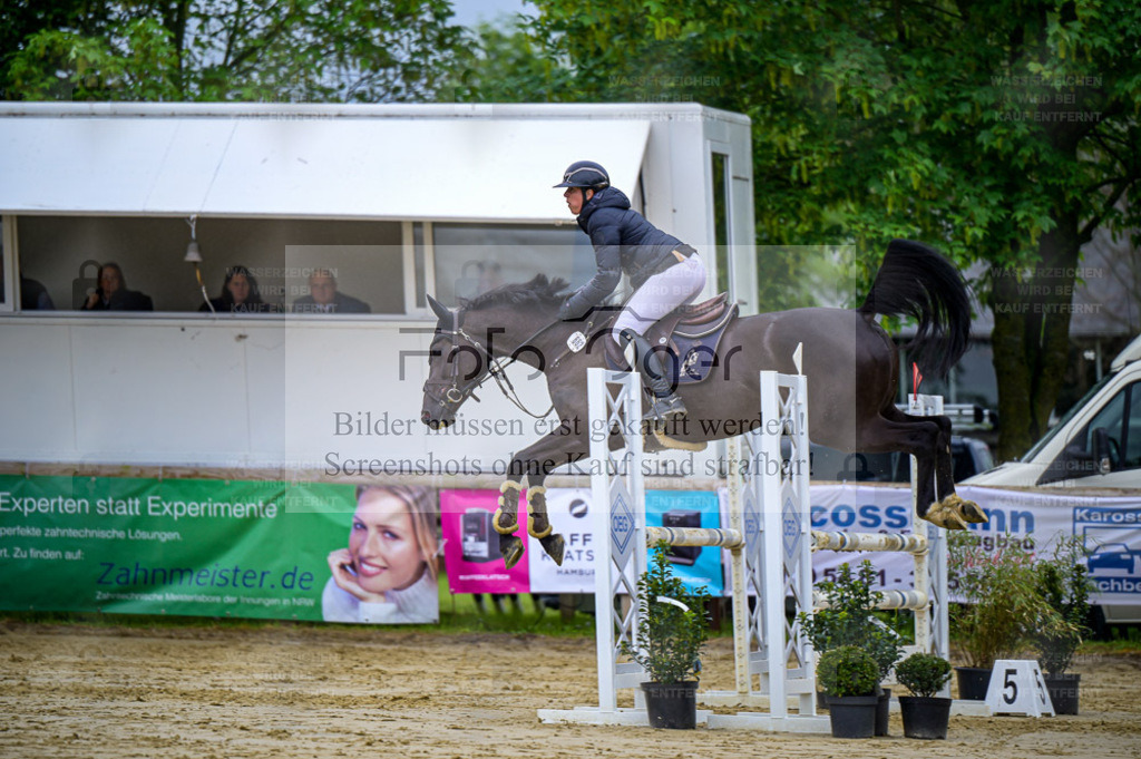 Reitturnier Lienen | Entdecke hochwertige Reitturnierfotos von Foto Oger. Professionell, emotional und authentisch – jetzt Lieblingsmomente im Shop bestellen. - Realisiert mit Pictrs.com