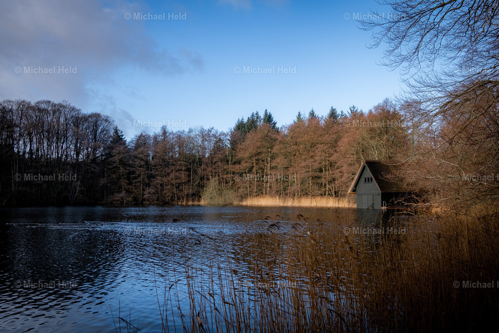 Großer Schierensee | Profi-Fotos über Schleswig-Holstein und dem ganzen Norden für Büro, Hotel, Ferienhaus, Ferienwohnung, Wohnzimmer, Arztpraxis uvm. jetzt bestellen. - Realisiert mit Pictrs.com