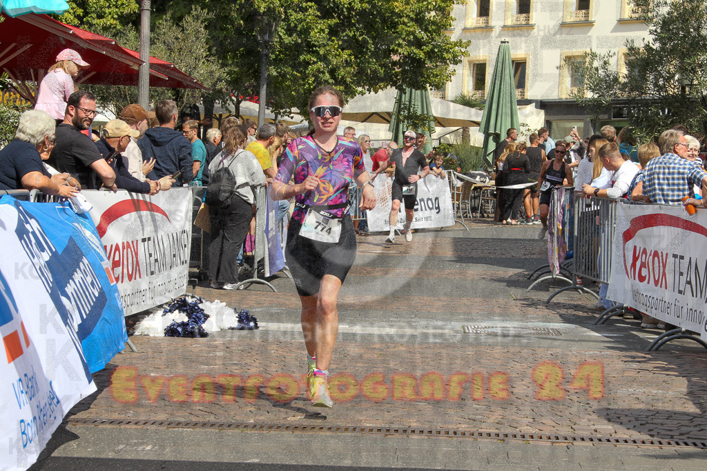 250824_1500_EV4_2486 | Sportfotografie im Rhein-Sieg Kreis, Köln, Bonn, NRW, Rheinland Pfalz, Hessen, etc. Unser Tätigkeitsfeld umfasst den Laufsport vom Volkslauf über den Marathon, Duathlon, Triathon bis zum Ultralauf wie Kölnpfad Ultra oder Schindertrail.