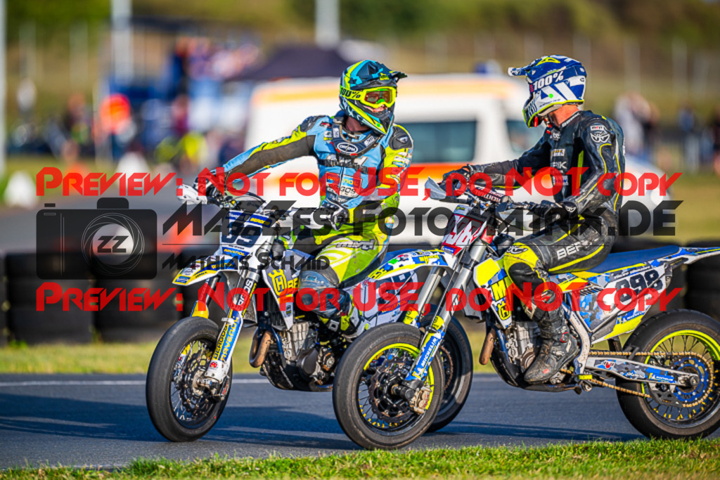 MaZZes_FotoMatrix_230930_9822 | S4