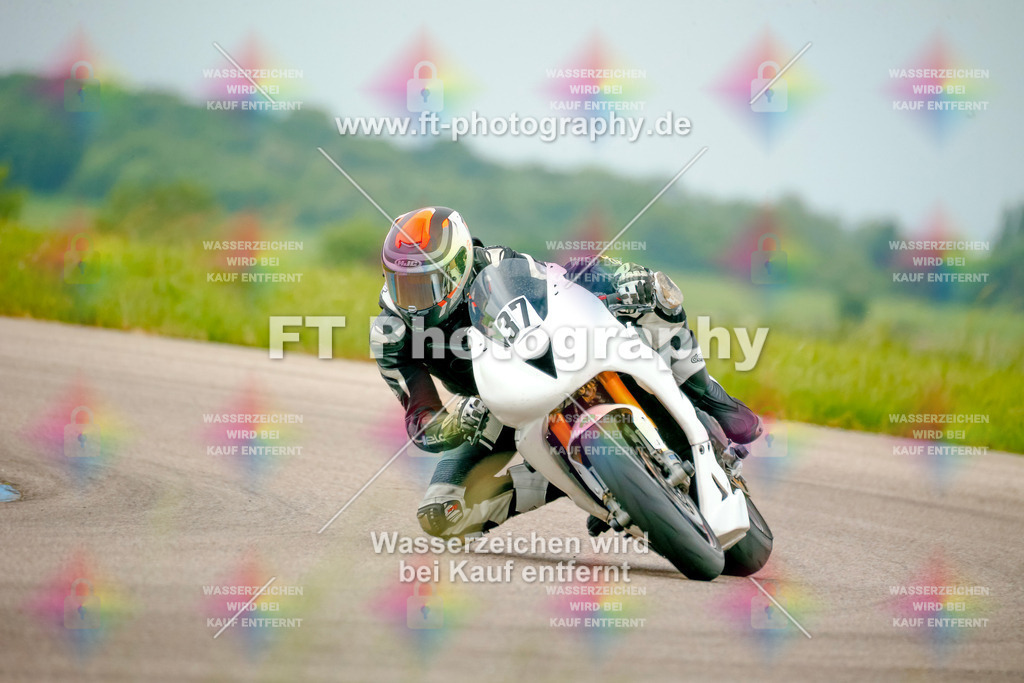 _MOT2203 | Hier findet Ihr Bilder von Touristenfahrten auf der Nürburgring Nordschleife oder von anderen Veranstaltungen die ich besucht habe. Viel Spass beim Durch Schauen 