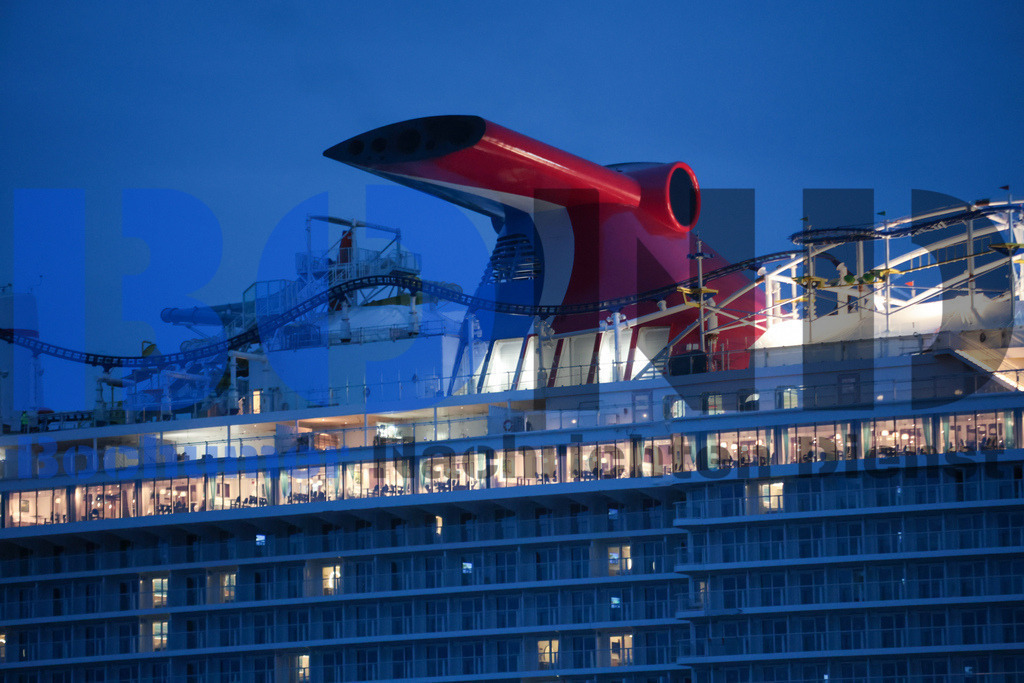  30.10.2023 - 
 | Sebastian Sendlak / Bochumer Nachrichtendienst (BOND) - Ueberfuehrung Carnival Jubilee - Meyer Werft Papenburg - Realisiert mit Pictrs.com