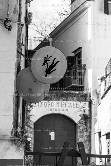 Fußgängerweg-Schild in Palermo | Gesehen in Palermo