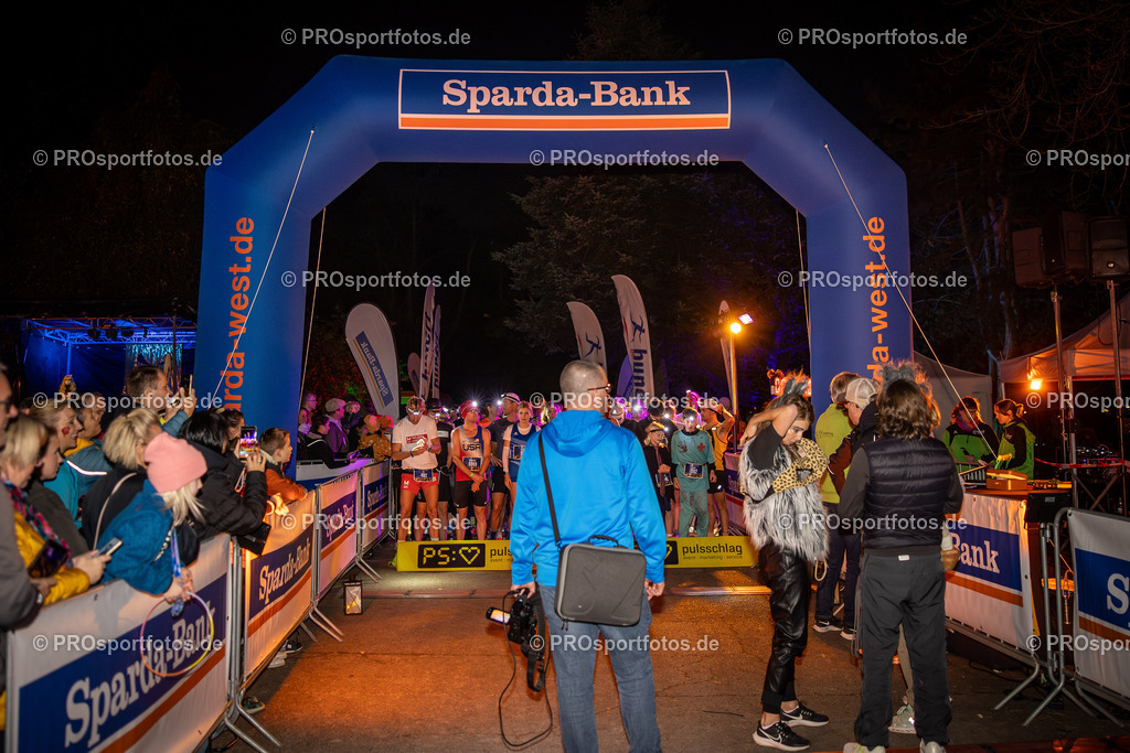 Halloween Run 2024 in Koeln, 31.10.2024 | Impressionen vom Halloween Run 2024 am 31.10.2024 in Koeln (Forstbotanischer Garten Rodenkirchen). Foto: BEAUTIFUL SPORTS/Axel Kohring