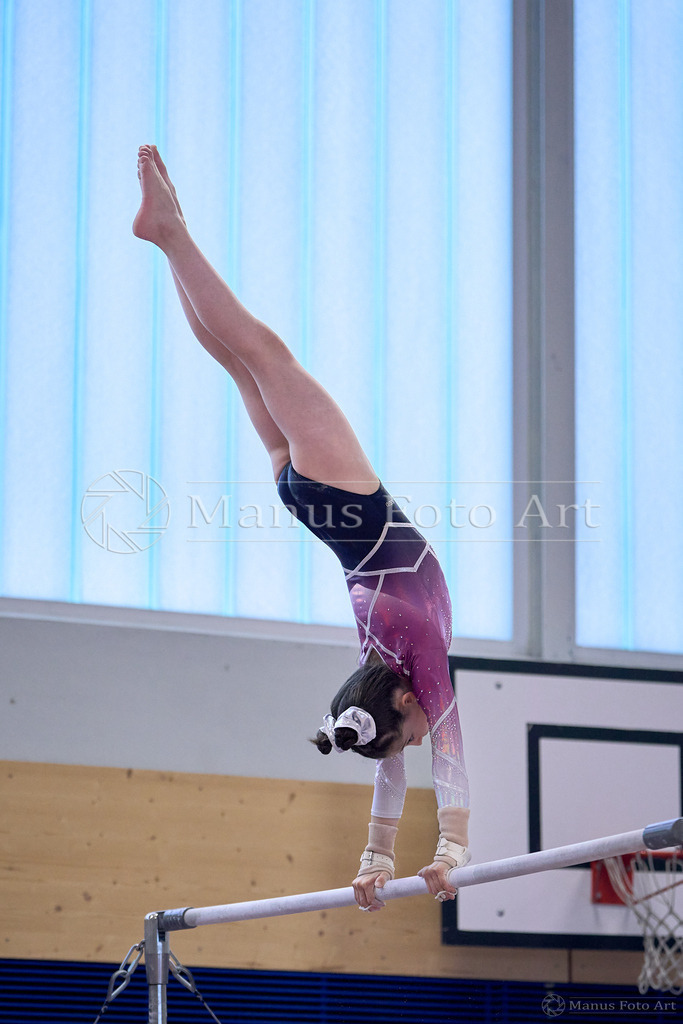 2024-10-06-3-C-DSC00927 | Professionelle Sportfotografie in Hamburg, Schleswig-Holstein und Niedersachsen – spezialisiert auf Rhönrad, Geräteturnen, Leistungsturnen und rhythmische Sportgymnastik. Bundesweite Begleitung von Rhönrad-Events. Jetzt Sport-Fotos - Realisiert mit Pictrs.com