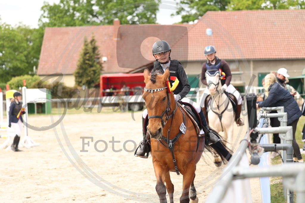 994A8983 | sabrinanicolaifotografie - Realisiert mit Pictrs.com