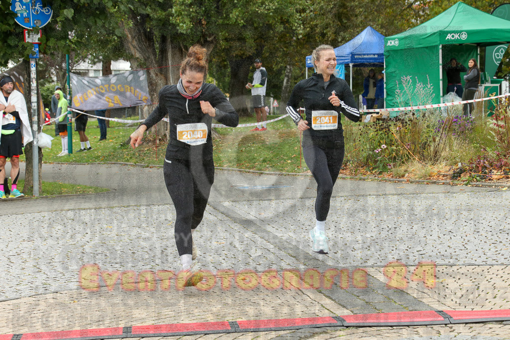 231015_1152_EX1_4537 | Sportfotografie im Rhein-Sieg Kreis, Köln, Bonn, NRW, Rheinland Pfalz, Hessen, etc. Unser Tätigkeitsfeld umfasst den Laufsport vom Volkslauf über den Marathon, Duathlon, Triathon bis zum Ultralauf wie Kölnpfad Ultra oder Schindertrail.