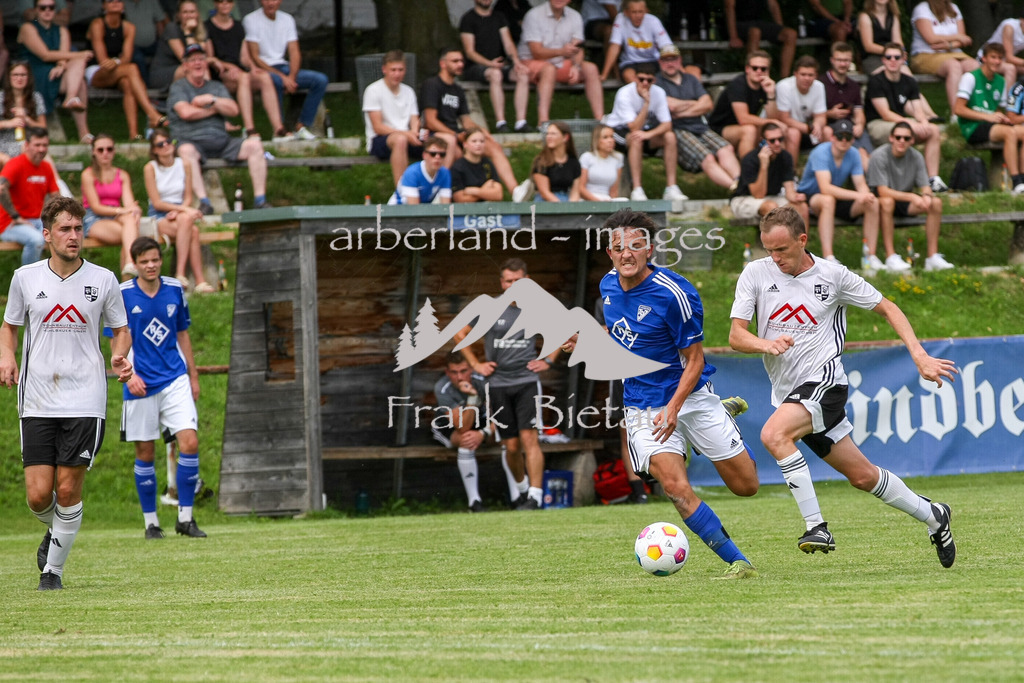 993T5712 | re. Simon Binder