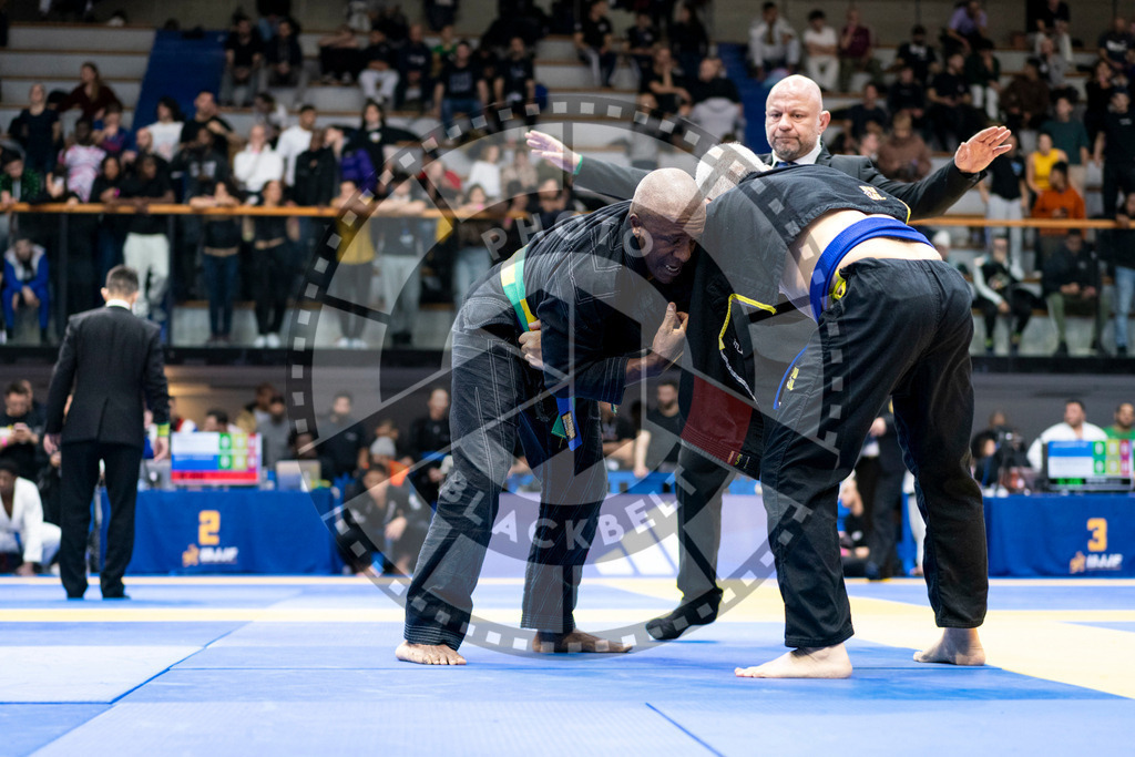 20240122PBB7945 | Photoblackbelt is martial arts photography and more. 
Reportage, sport, action.