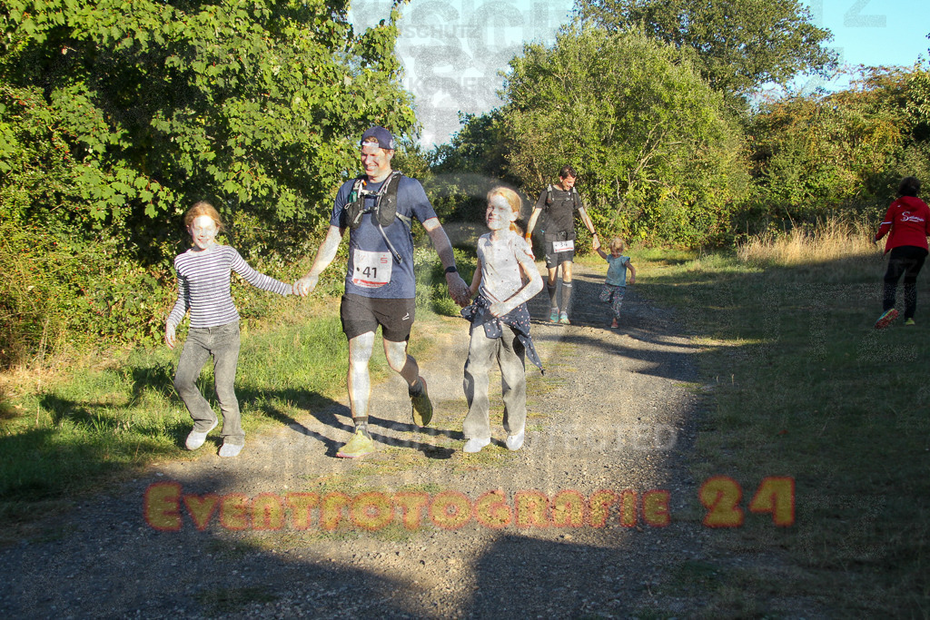 250830_1845_EV4_4884 | Sportfotografie im Rhein-Sieg Kreis, Köln, Bonn, NRW, Rheinland Pfalz, Hessen, etc. Unser Tätigkeitsfeld umfasst den Laufsport vom Volkslauf über den Marathon, Duathlon, Triathon bis zum Ultralauf wie Kölnpfad Ultra oder Schindertrail.