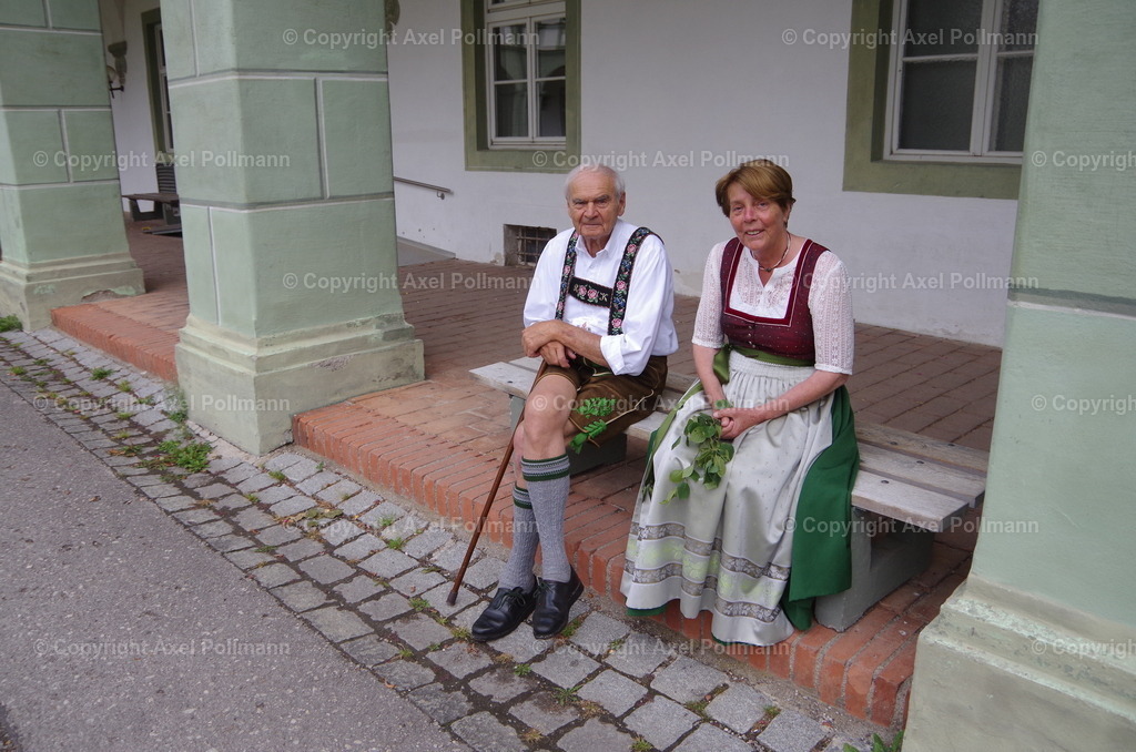 IMGP6890 | fotografiert von Axel PollmannLeonhardi Wallfahrt Benediktbeuern und Murnau, Fronleichnam, Fasching, Landschaft im Loisachtal und Benediktbeuern  - Realisiert mit Pictrs.com