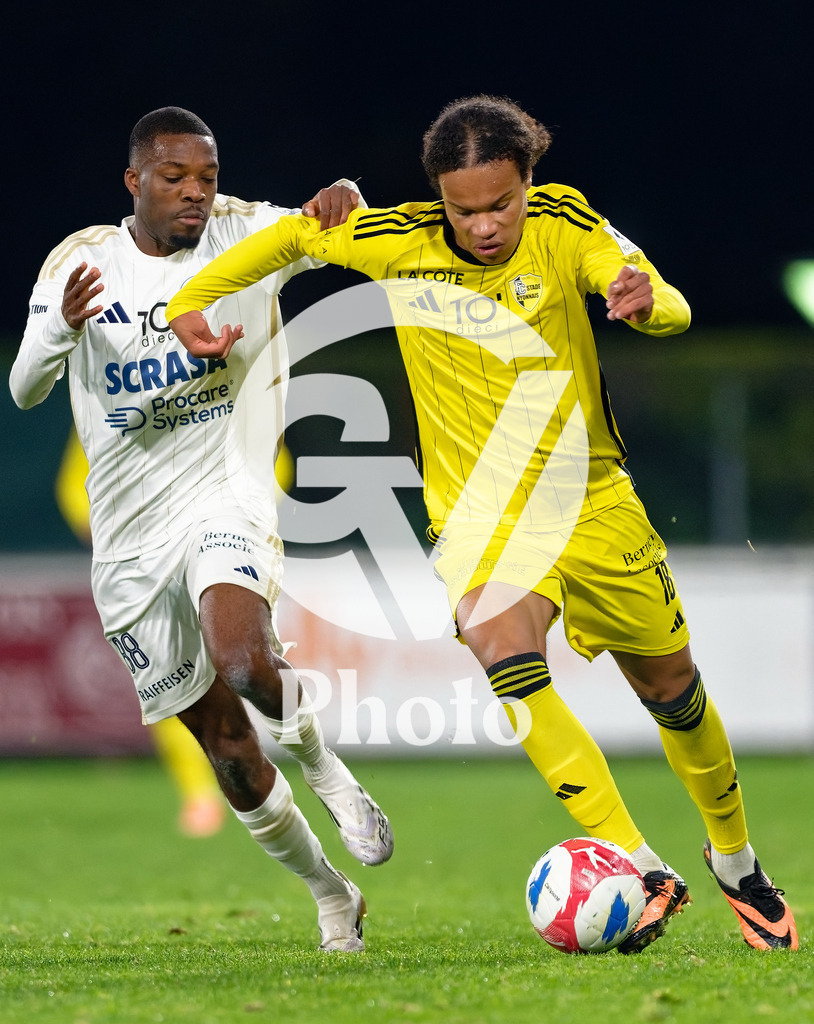 dieci Challenge League - FC Stade Nyonnais v Etoile Carouge FC |  during the dieci Challenge League match between FC Stade Nyonnais and Etoile Carouge FC at Centre sportif de Colovray in Nyon, Switzerland