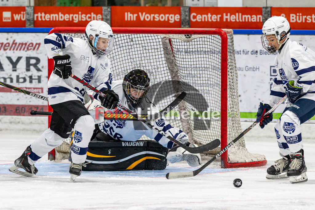 TSV Peißenberg Miners vs EV Lindau | Eishockey BEV U15 Landesliga 2023/2024, TSV Peißenberg Miners vs EV Lindau,
,
2024-03-02 in Peiting (Eisstadion)

Copyright: WolfgangxLindner