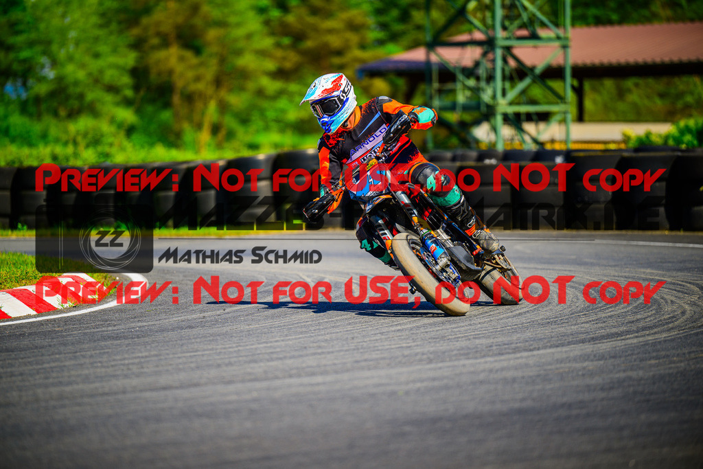 MaZZes_FotoMatrix_240512_6021986_84 | S3