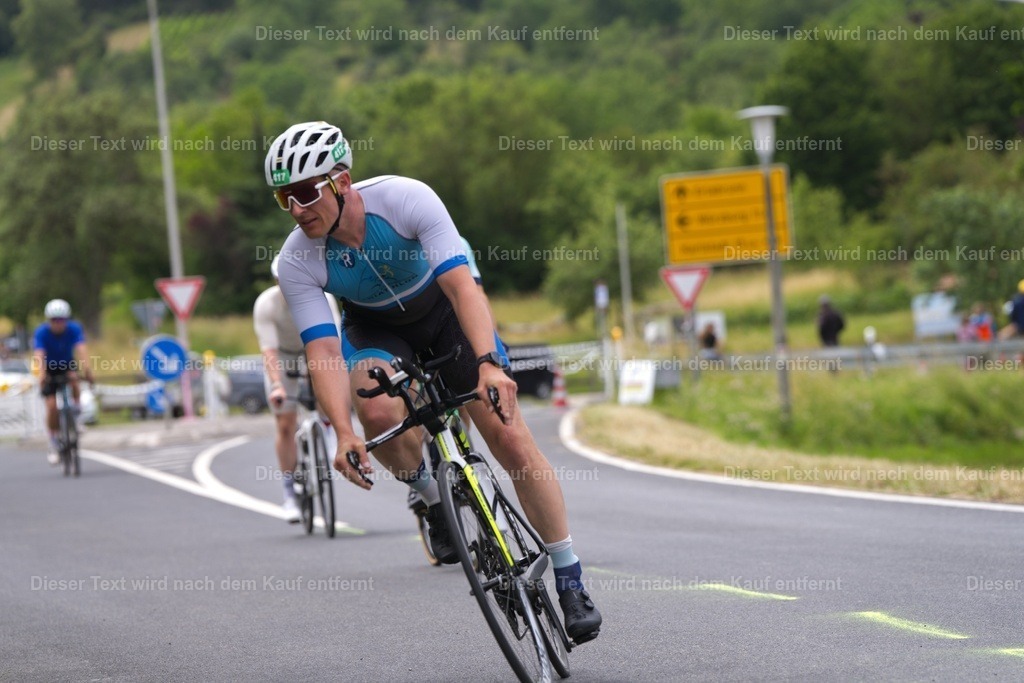 triathlon_wuerzburg_r_2026_06_14-899 | Shop für Fotos von Sportevents z.B. Obstacle Course Racing, OCR, Triathlon, Trail Run und MTB - Realisiert mit Pictrs.com