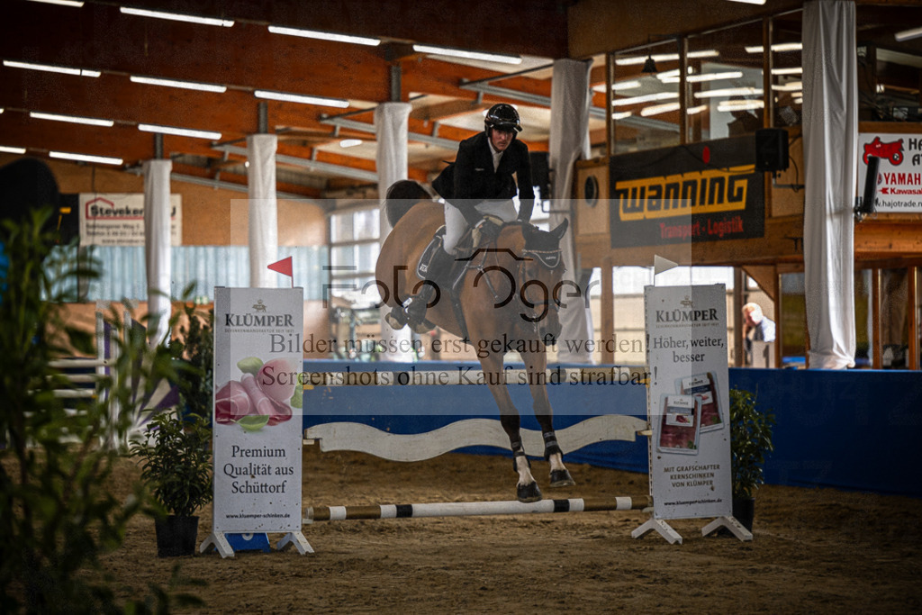 DOS_0641 | Entdecke hochwertige Reitturnierfotos von Foto Oger. Professionell, emotional und authentisch – jetzt Lieblingsmomente im Shop bestellen.Deutschlandweite Turnierfotografie. - Realisiert mit Pictrs.com