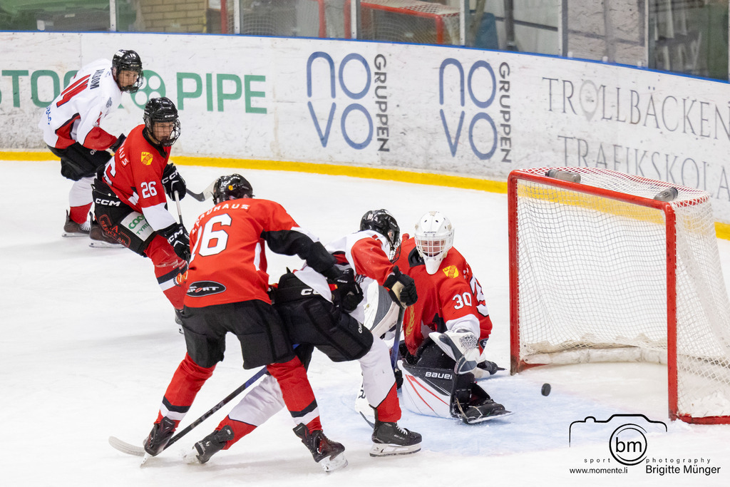 Tyresö Hanviken Hockey vs IFK Täby HC_570A0394 | Preseason U18 Regional Herr Östra - Realisiert mit Pictrs.com
