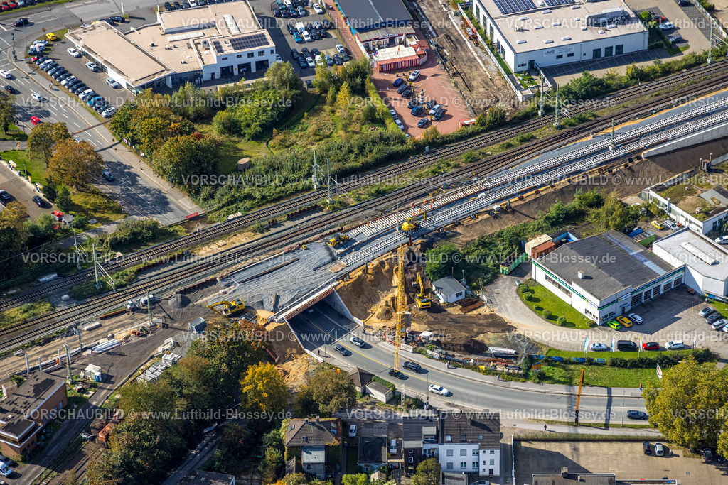 Dinslaken241009042 | Luftbild, Baustelle Brücke Weseler Straße, Baustelle und Ausbau der Betuweroute und Betuwe-Linie Eisenbahnstrecke, Dinslaken, Ruhrgebiet, Nordrhein-Westfalen, Deutschland