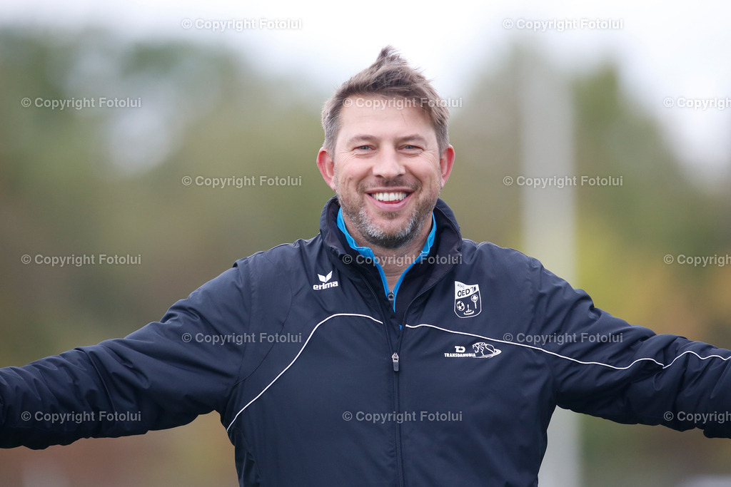 A_LUI_051024_01 | SPORT,FUSSBALL,LL .OST ASKOE OEDT 1B-UFC EFERDING 05.10.2024 IM BILD:BOZO KOVACEVIC  (OEDT 1B) UND (EFERDING) FOTO:FOTOLUI