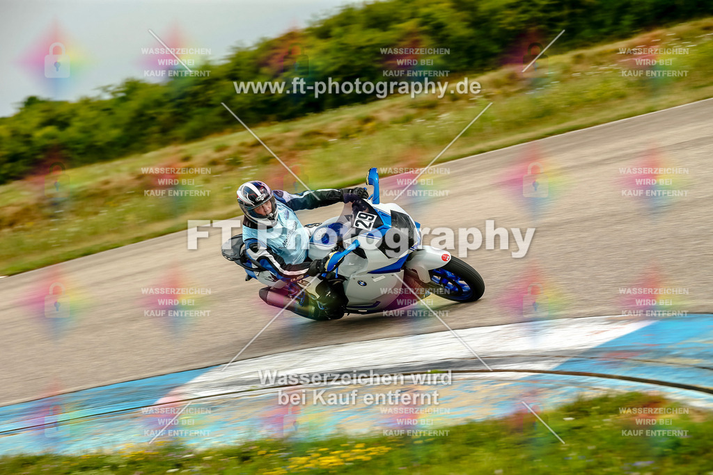 Chambley Juli-1451 | Hier findet Ihr Bilder von Touristenfahrten auf der Nürburgring Nordschleife oder von anderen Veranstaltungen die ich besucht habe. Viel Spass beim Durch Schauen 