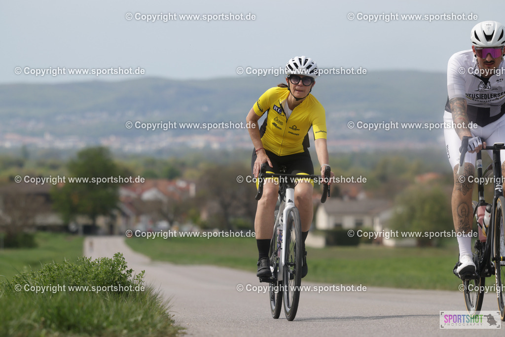 368A6009 | Neusiedlersee Radmarathon 2026@sportshot_your_pictrs #yourpictures#roadtowm2029 #nrm #neusiedlerseeradmarathon #neusiedlersee #neusiedlerseetourismus #burgenland #mörbisch #nrm26 #burgenlandtourismus #voglundco #poweredbyburgenlandtourismus #radsport #rad #marathon #ucigranfondo #visitburgenland #ucigranfondoworldseries