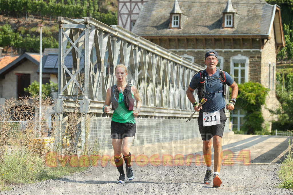 240831_1216_EX1_8526 | Sportfotografie im Rhein-Sieg Kreis, Köln, Bonn, NRW, Rheinland Pfalz, Hessen, etc. Unser Tätigkeitsfeld umfasst den Laufsport vom Volkslauf über den Marathon, Duathlon, Triathon bis zum Ultralauf wie Kölnpfad Ultra oder Schindertrail.