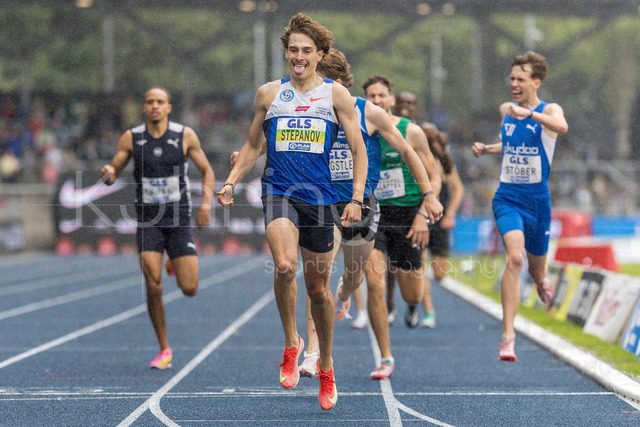 Deutsche Leichtathletik-Meisterschaften; Bochum-Wattenscheid, 26.07.2026 | Alexander Stepanov (VfL Sindelfingen) gewinnt die 800m und ist Deutscher Meister; Deutsche Leichtathletik-Meisterschaften am 26.07.2026 im Lorheide-Stadion, Bochum-Wattenscheid (Nordrhein-Westfalen).