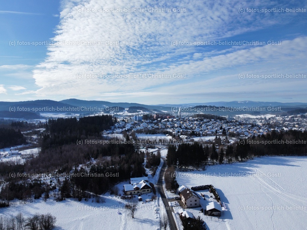Zwiesel mit den Hochhäusern der Franz-Betz-Straße | fotos-sportlich-belichtet - Realisiert mit Pictrs.com