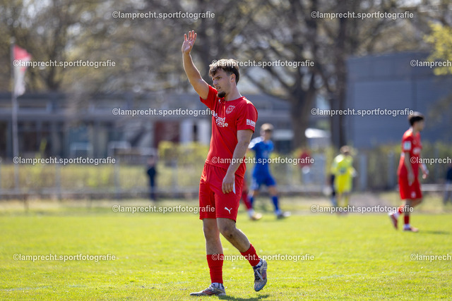 Fußball I Junioren I Saison 2025-2026 I DFB-Nachwuchsliga I 8. Spieltag I JFV Lübeck - 1. FC Magdeburg 205 | Taylan Batur (4, JFV Lübeck) - Realisiert mit Pictrs.com