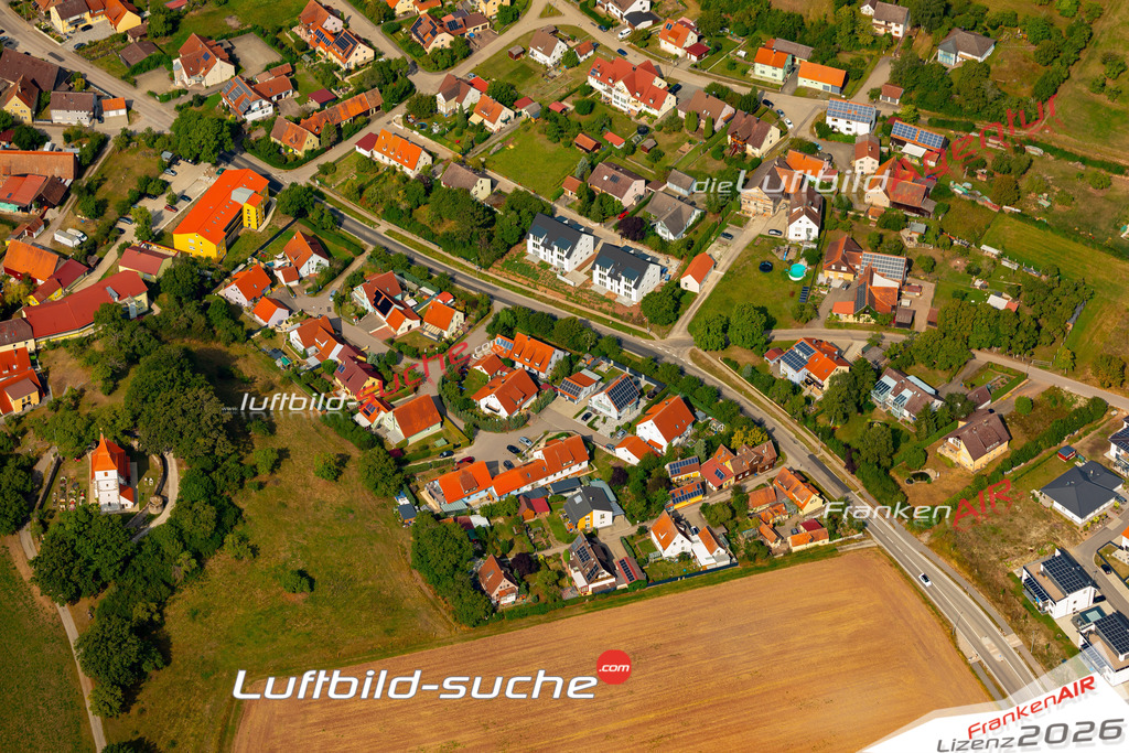 Das Luftbild zeigt :  Dombühl - Die Luftaufnahme wurde 2024 vom UL-Flugzeug aus erstellt ( keine Drohne ) - Hochauflösende Luftaufnahme - Für grossformatige Ausdrucke geeignet. Die Geschenkidee !Mit Lizenz und Bildrechte bestellbar