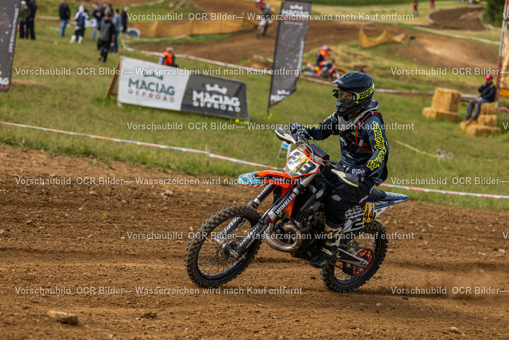 Schefflenz Sonntag R3-8368 | OCR Bilder Fotograf Eisenach Michael Schröder