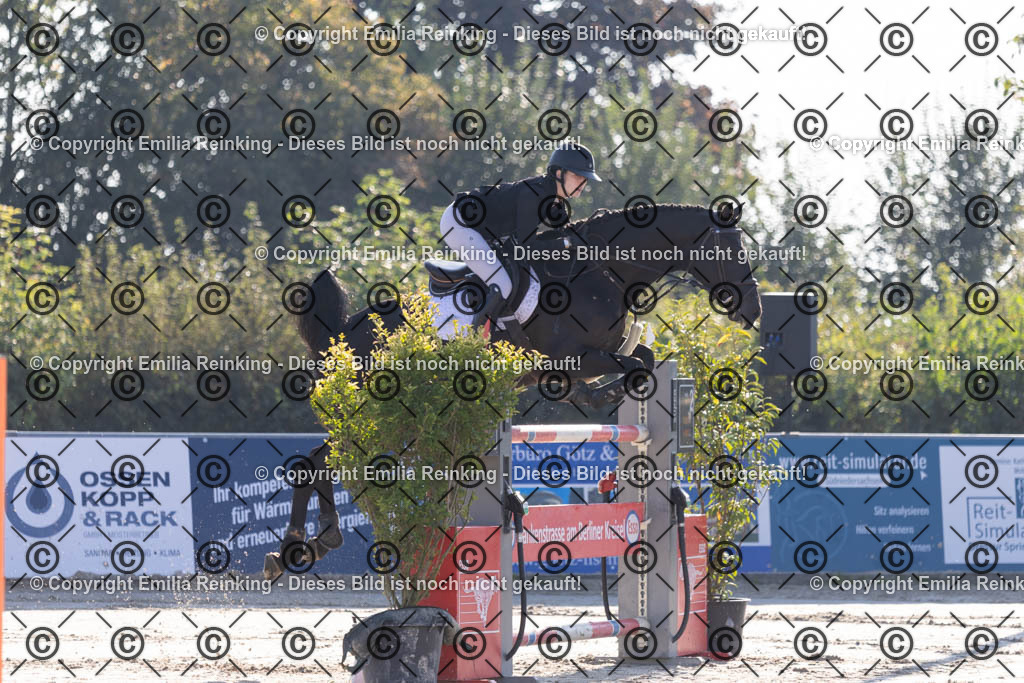 CL5A9517 | Emilia Reinking Fotografie - Realisiert mit Pictrs.com