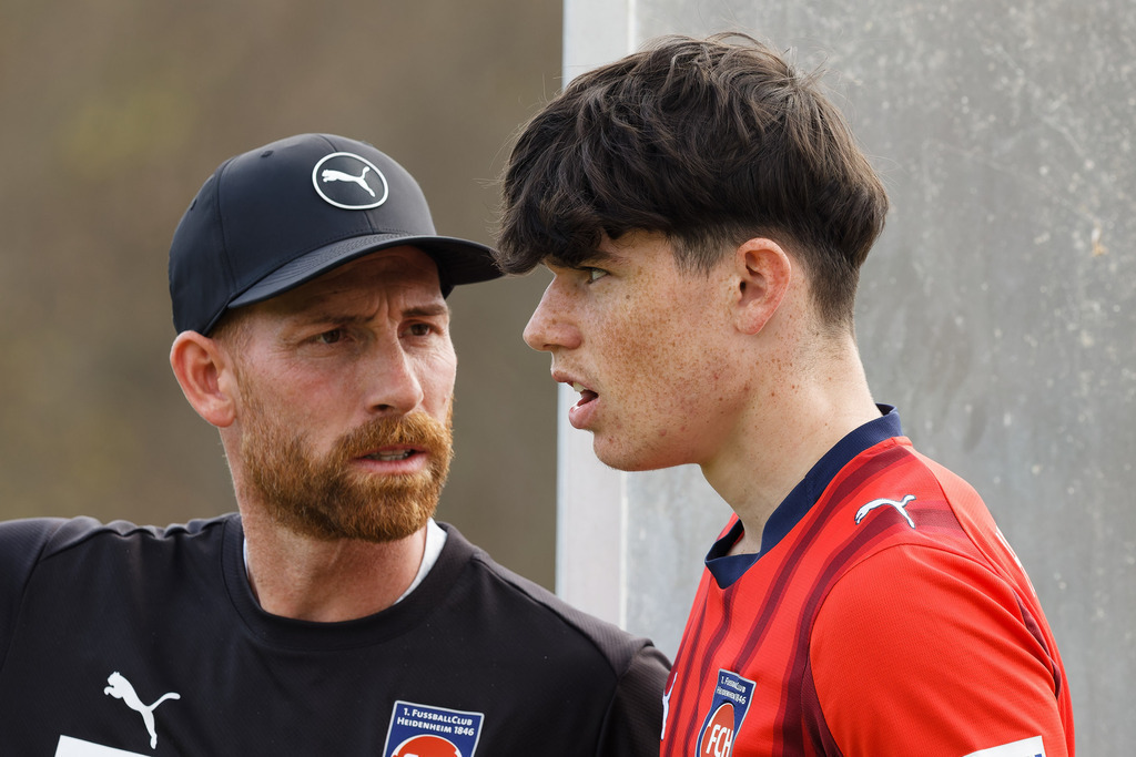 FCHOFK_260418_6-93 | 1.FC Heidenheim 1846 vs. Offenbacher Kickers, Fußball, U17, B-Junioren, NWL, U17-DFB-Nachwusliga, 2025/2026, 10. Spieltag, 18.04.2026 in Heidenheim, Walter-Birkhold-Jugendstadion (Foto: Michael Bulling) - Realisiert mit Pictrs.com