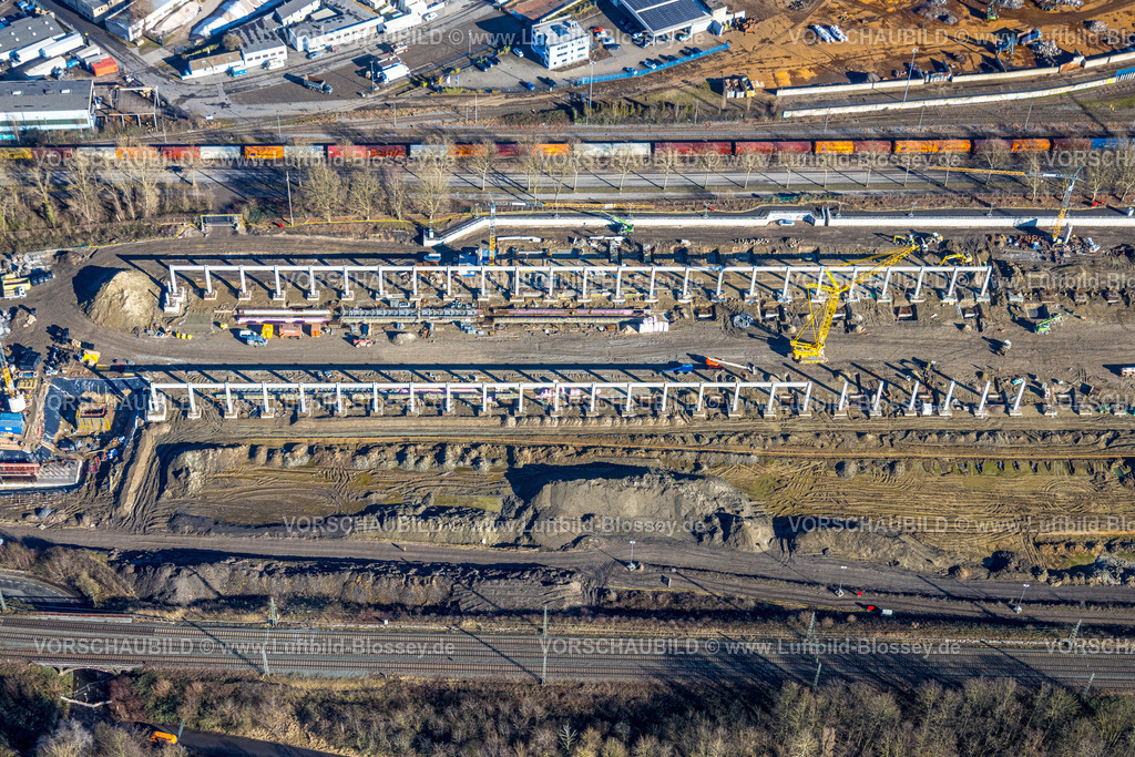Dortmund260200160 | Luftbild, Gewerbegebiet Baugebiet Union zwischen Heinrich-August-Schulte-Straße und Westfaliastraße am Hafen, ehemaliger Güterbahnhof und Deutsche Bahn AG, Brücke Mallinckrodtstraße, Gelände für geplantes neues ICE-Werk am Dortmunder Hafen, Dorstfelder Brücke, Dortmund, Ruhrgebiet, Nordrhein-Westfalen, Deutschland