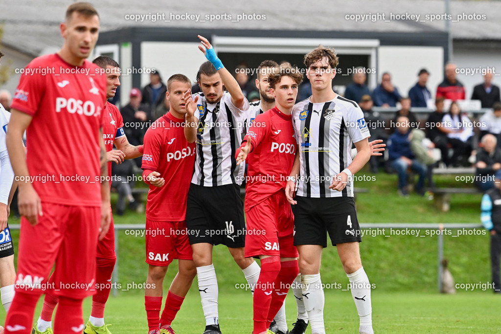 SVG Bleiburg vs. SAK 23.9.2023 | #4 Raphael Huber SVG Bleiburg, #17 Jan Sasa Ogris-Martic SAK, #16 Miha Vidmar SVG Bleiburg, #13 Fabian Griesebner SAK, SVG Bleiburg vs. SAK 23.9.2023, SVG Bleiburg vs. SAK am 23.09.2023 in Bleiburg (Karl Kornberger Stadion), Austria, (Photo by Bernd Stefan)