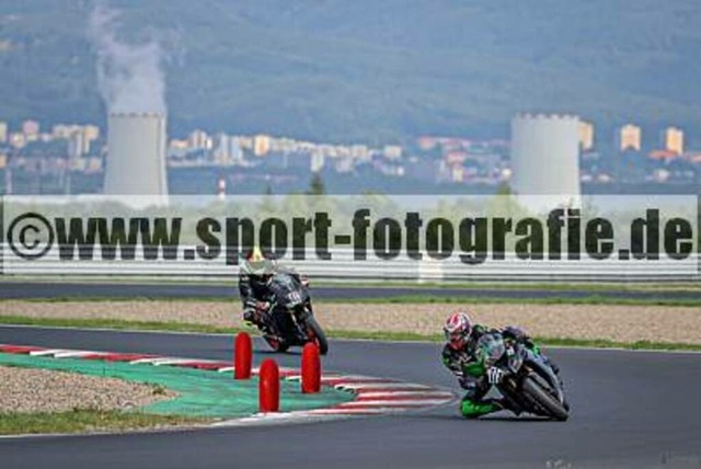 spof4240 | Professionelle Fotos von Sportveranstaltungen, aber auch Hochzeiten und anderen Events. - Realisiert mit Pictrs.com