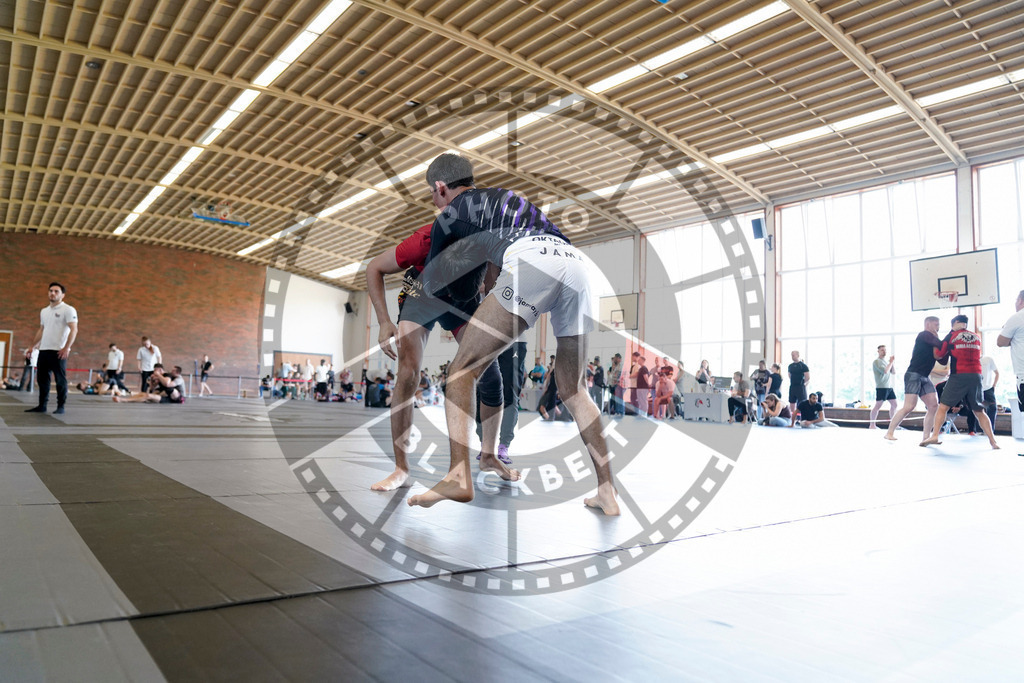 20240608PBB03071 | Fighters compete during the ILLCS VII summer edition luta livre competition in Hannover, Germany, on June 8, 2024.