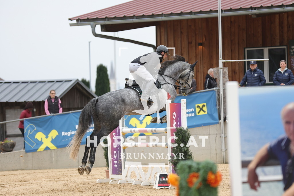 0P6A1778 | Willkommen bei Brunnmayr - Design & Fotografie – Ihrem Spezialisten für Reitturniere und Pferdeveranstaltungen in Oberösterreich, Salzburg und Bayern! Seit über 17 Jahren sind wir leidenschaftlich dabei.