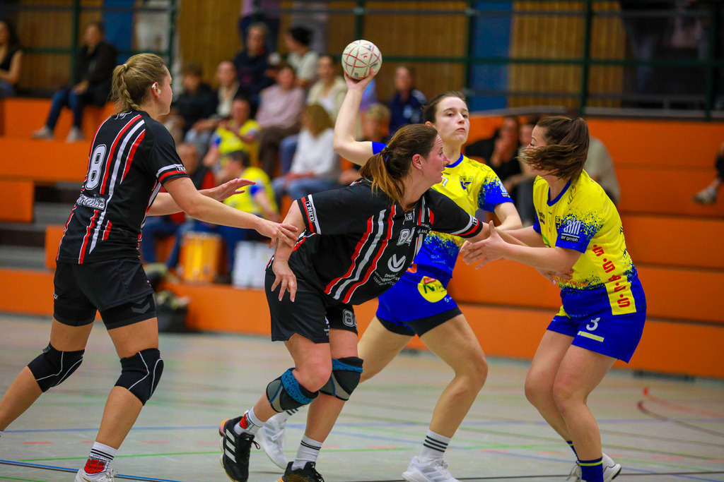 SVN_MTVDinslaken_250426_124 | Bildergalerie von Sport-Ereignissen aber auch von weiteren spannenden Dingen - nicht nur vom Niederrhein. In Anlehnung an den bekannten Spruch von Hanns Dieter Hüsch heißt das Motto: "Niederrhein ist überall".  - Realisiert mit Pictrs.com