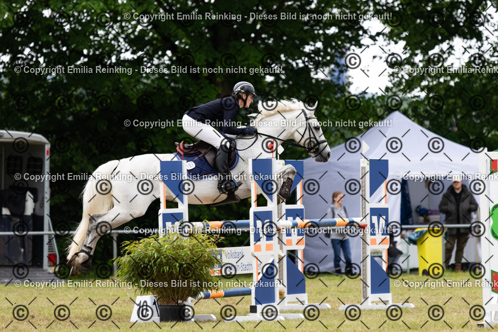 CL5A9005 | Emilia Reinking Fotografie - Realisiert mit Pictrs.com