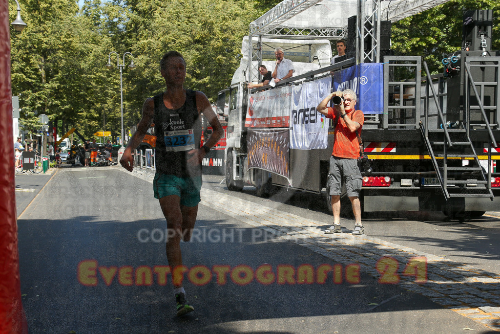250621_1114_EX1_3537 | Sportfotografie im Rhein-Sieg Kreis, Köln, Bonn, NRW, Rheinland Pfalz, Hessen, etc. Unser Tätigkeitsfeld umfasst den Laufsport vom Volkslauf über den Marathon, Duathlon, Triathon bis zum Ultralauf wie Kölnpfad Ultra oder Schindertrail.