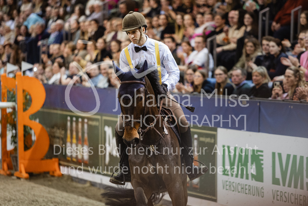 240113_Münster_Kostümspringen-372 | Deine schönsten Turniermomente als professionelle Fotos! Entdecke hochwertige Pferdesport-Fotografie im Online-Shop. Jetzt Fotos finden & bestellen!