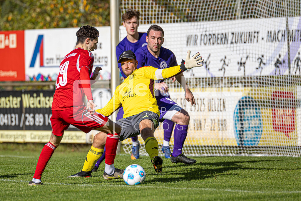 Holdenstedt II - Ritz_ Niklas (TW_ rettet gegen Brian-David Stenzel) vs Veerßen 191025 dlP | immodelaporte-sportfotos - Realisiert mit Pictrs.com